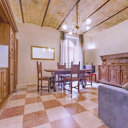 Borgo Vittorio Apartment Rome Bagian luar foto