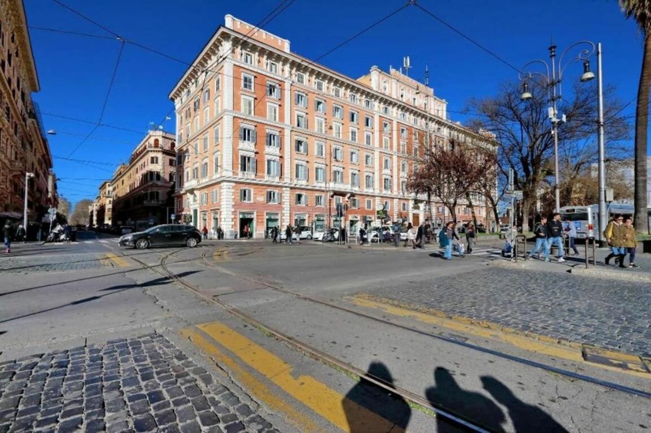 Borgo Vittorio Apartment Rome Bagian luar foto